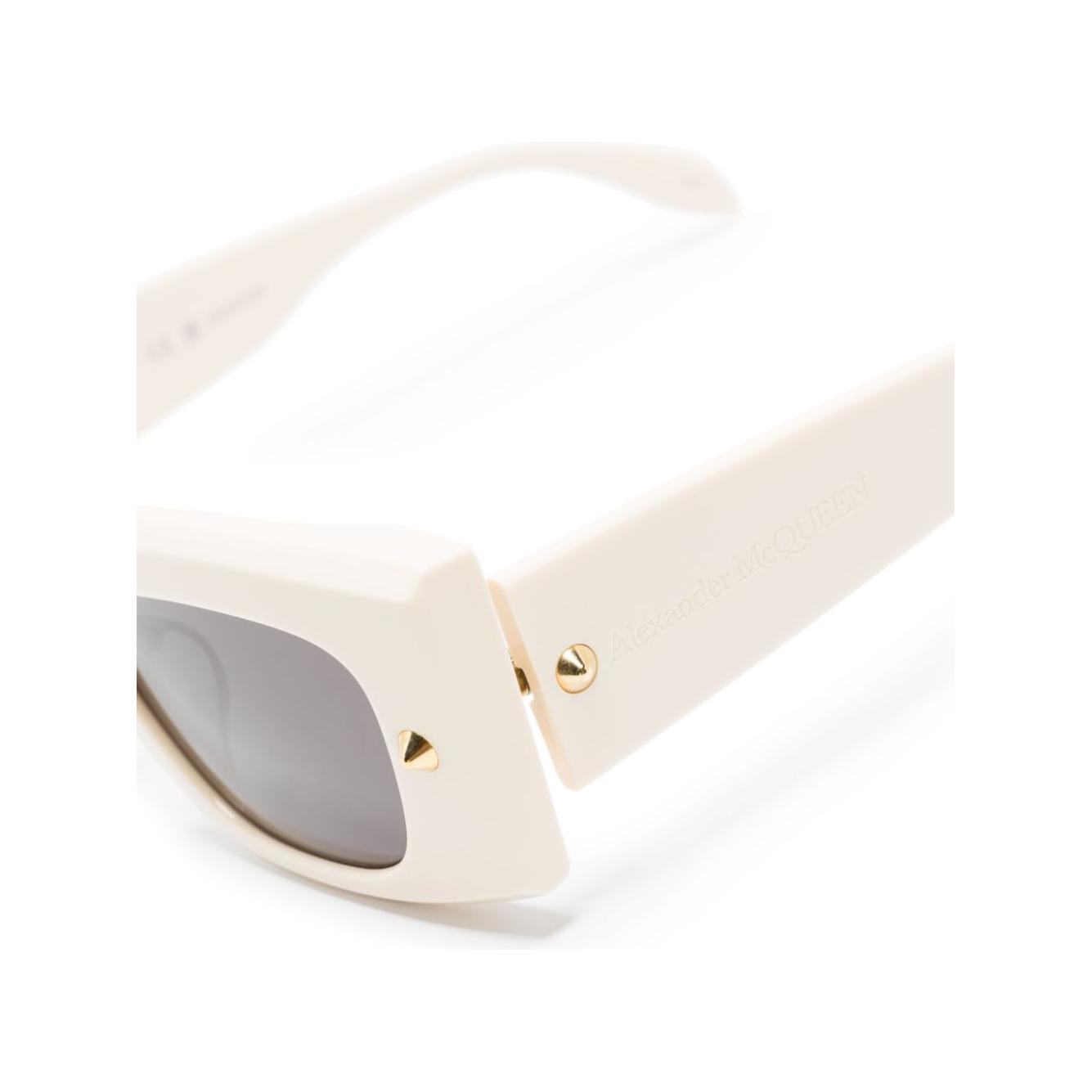 Alexander McQueen Sunglasses White Sunglasses Alexander Mcqueen Antique White