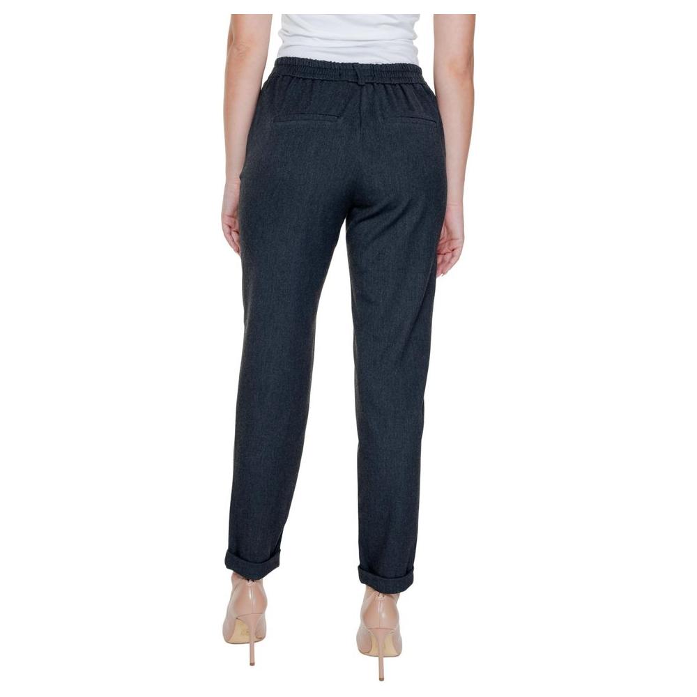 Back view of Vero Moda Gray Polyester Women's Regular Pants, Spring/Summer collection, 62% polyester, 33% viscose, 5% elastene.