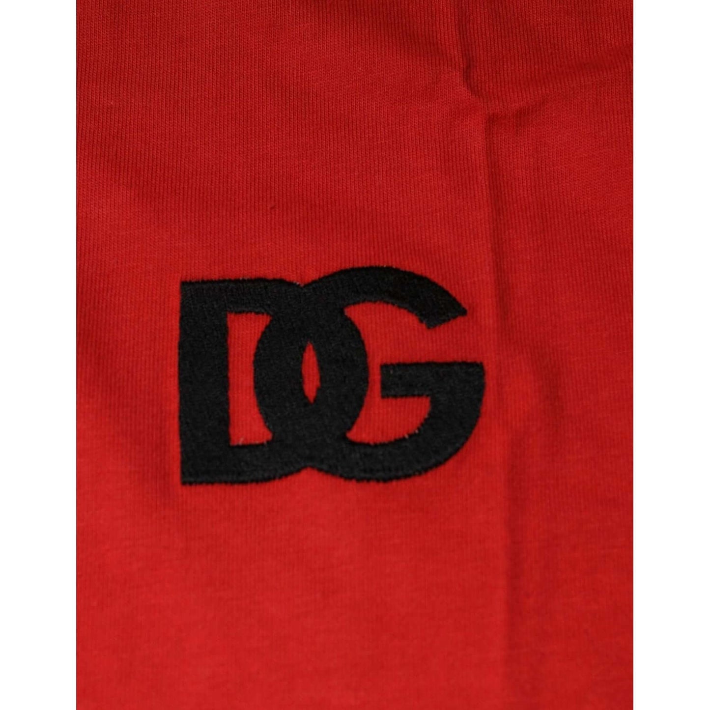 Dolce & Gabbana red cotton crew neck T-shirt with black DG logo, short sleeves, made in Italy, regular fit, 100% cotton.