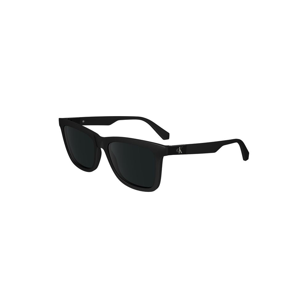 Calvin Klein black plastic sunglasses with square black lenses, injected frame, logo, lens width 54mm, bridge 17mm, temples 140mm.