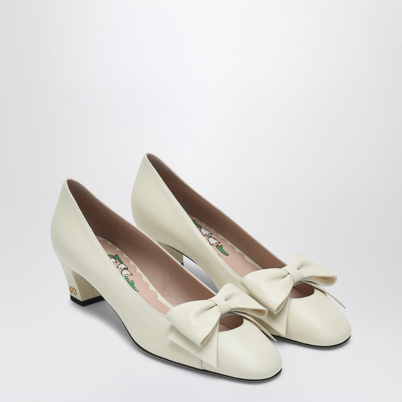Valentino Garavani DÃ&copy;colletÃ&copy; Bowow ivory 6W2S0LB5DDT/Q_VALE-098_500
