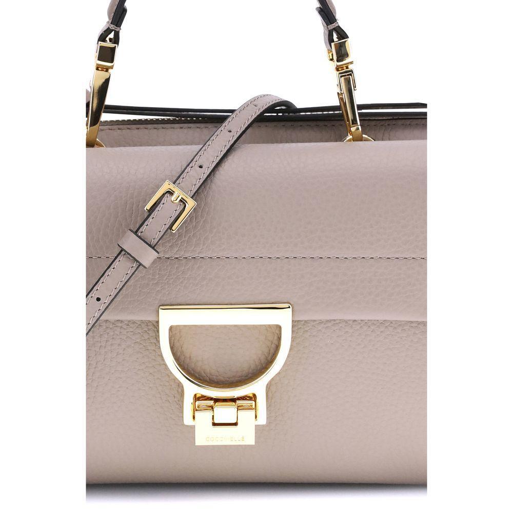 Front view with bag zipped and handles upright.